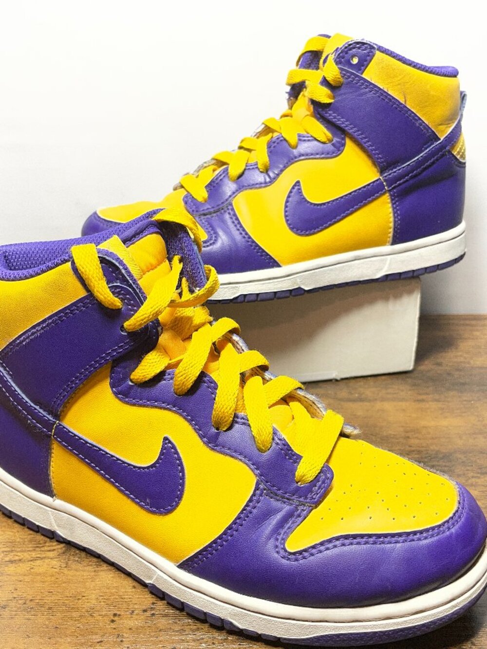 Nike Dunk High Kids Size 2.5Y DZ4455-500 Yellow Court Purple Lakers